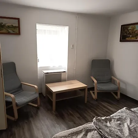 Διαμέρισμα Klasszikus Degi Piheno